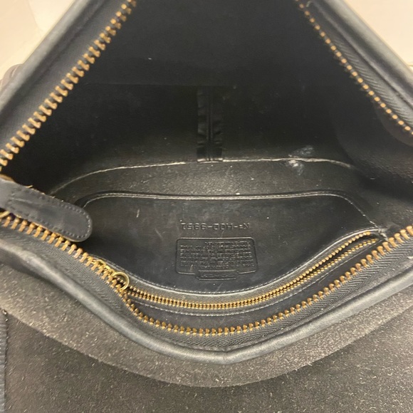 Vintage COACH Leather and Brass Flap Top Shoulder Bag - Picture 6 of 13